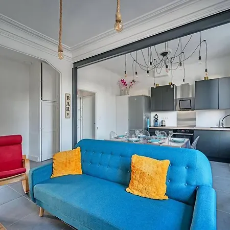 The Rooftop - Ac Clim - Wi-fi - Parking Gratuit Dans La Rue Apartment *